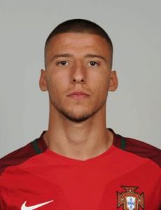 Rúben Dias
