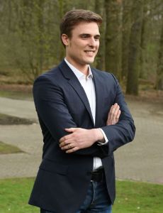 Constantin Schreiber