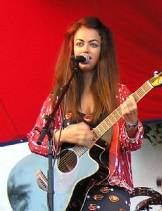 Aura Dione