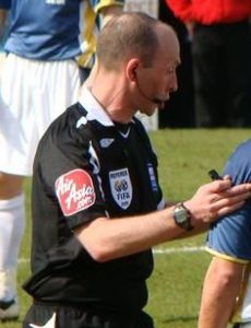 Mike Dean (referee)