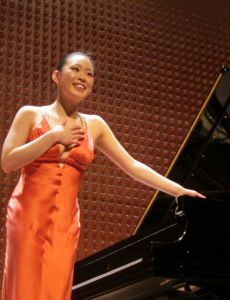Yoonjung Han
