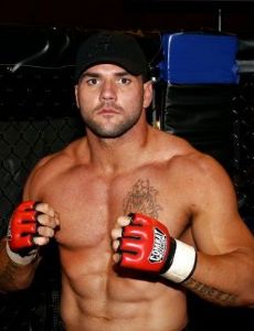 Chris Davis (fighter)