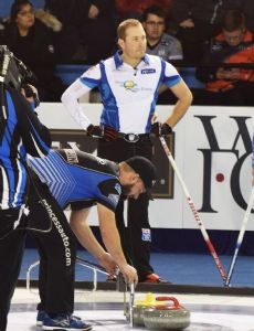Geoff Walker (curler)