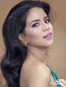 Fernanda Muñoz (model)