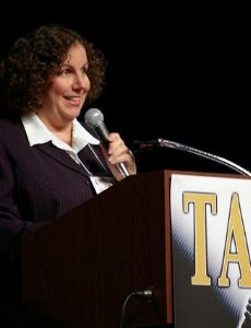 Lori Lipman Brown