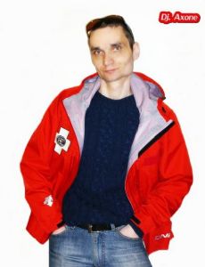 Yr. Robert Lalkovits – Axone