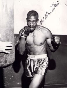 Alvin Lewis (boxer)
