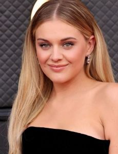 Kelsea Ballerini