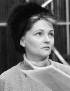 Éva Örkényi