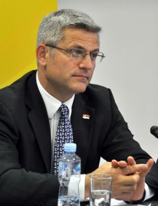 Radovan Jelašić