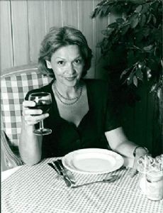 Mireille Johnston