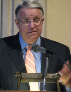 Don Knabe