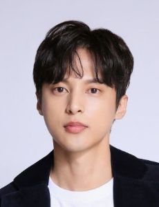 Yoon Sun-woo