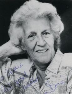 Edna Doré