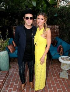 Audrina Patridge and Matt Chase (I)