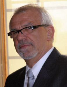 Edward Neuman