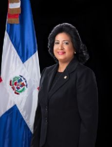 Cristina Lizardo