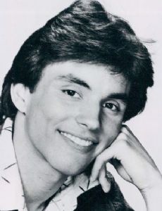 Eddie Castrodad