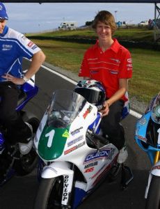 Mike Jones (motorcycle racer)