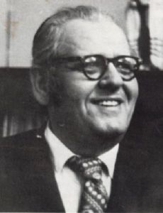 Max D. Raiskin