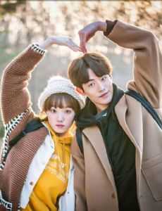 Nam Joo-hyuk and Lee Sung-kyung