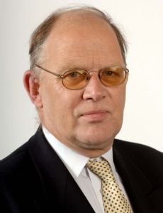 Adam Ingram (SNP)