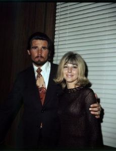 Jane Cameron Agee and James Brolin