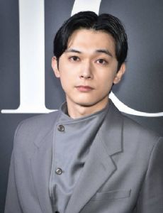 Ryô Yoshizawa