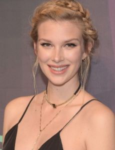 Emma Ishta