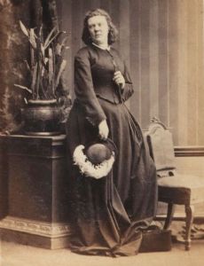 Edith Rawdon-Hastings, 10th Countess of Loudoun