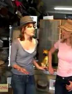 Kim Dickens and Jill Sobule