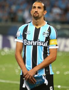 Hernán Barcos