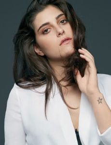 Ecem Akbin