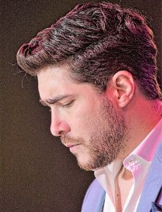 Martin Guerrero (singer)