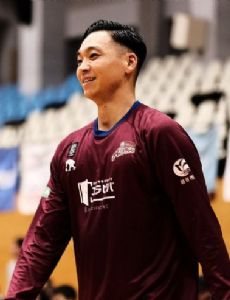 Tomoya Ochiai