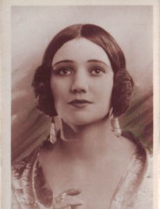 Julie Suedo