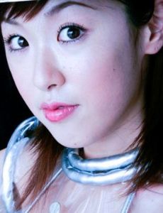 Moe Yoshizawa