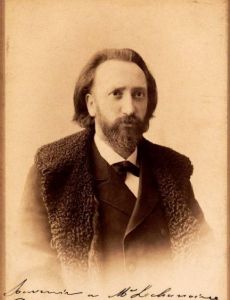 César Thomson