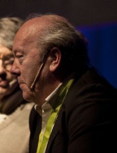 Nils E. Øy