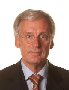Ben Knapen