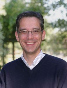 Lee C. McIntyre