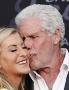 Alison Dunbar and Ron Perlman