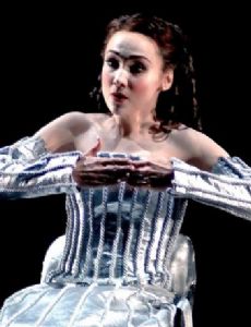 Cristina Pasaroiu
