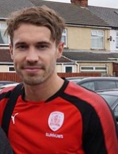 Tom Bradshaw (footballer born 1992)