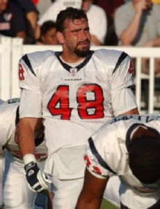 Sean McDermott (long snapper)