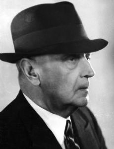Karol Adwentowicz