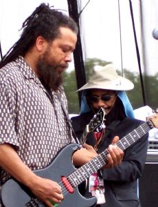 Dr. Know (guitarist)