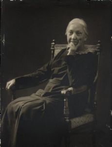 Elise Konstantin-Hansen