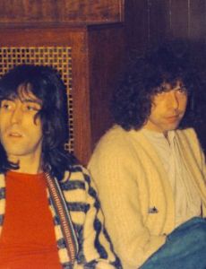 Mickey Finn (guitarist)
