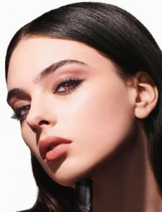 Deva Cassel
